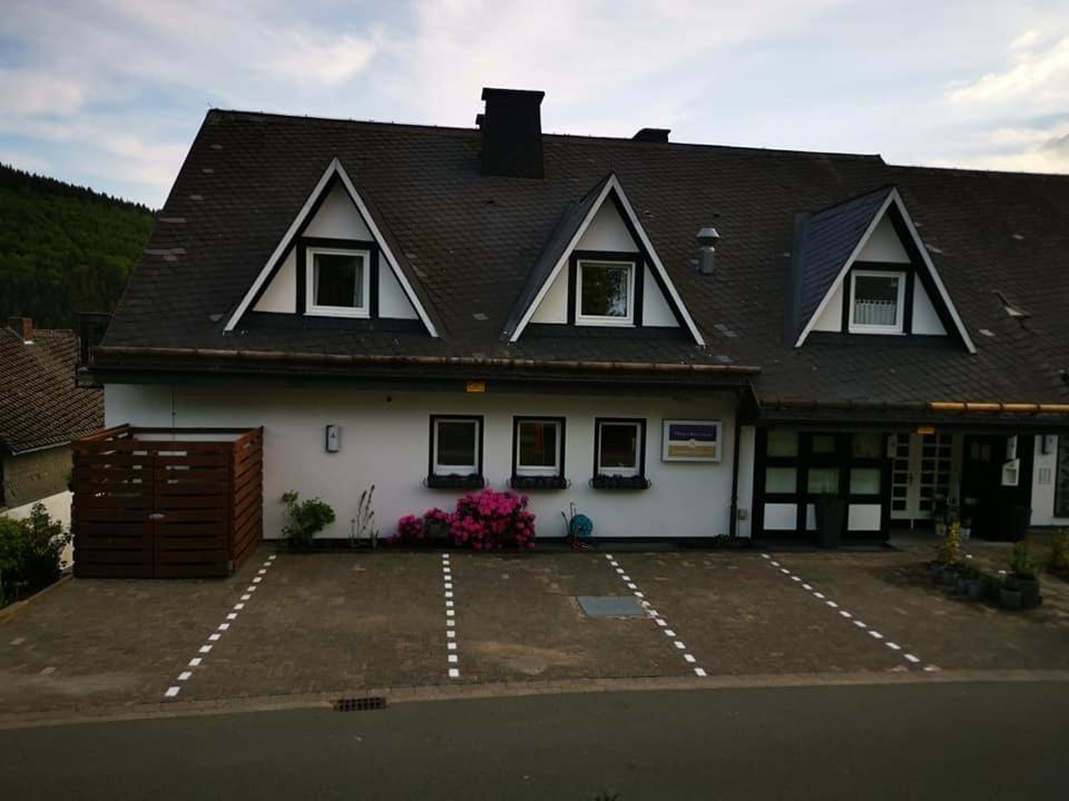 Hotel Landhaus Nordenau Schmallenberg Extérieur photo